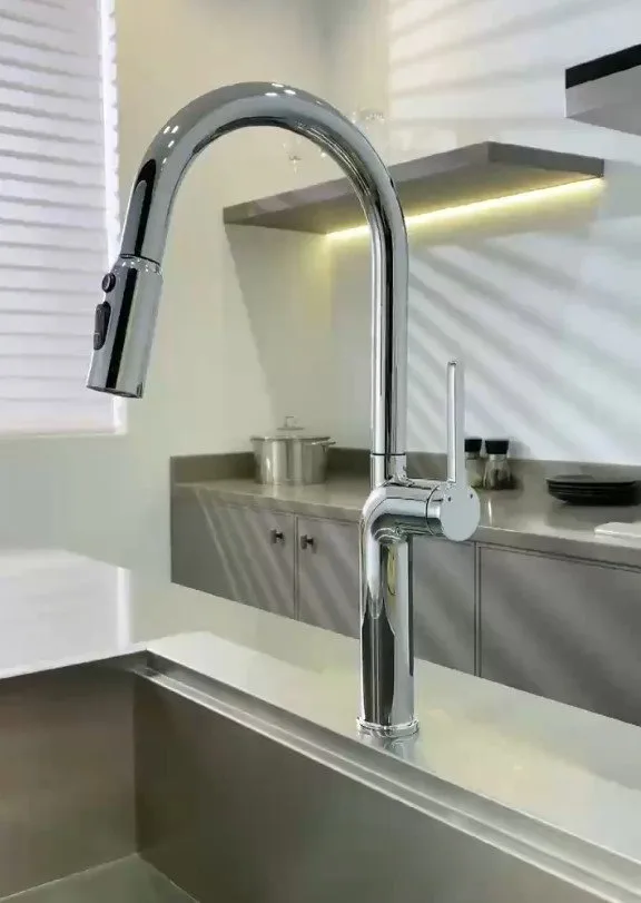 Vòi rửa bát nóng lạnh dây rút mẫu mới mạ Crom MK-1015C