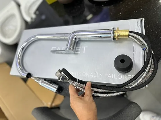 Vòi rửa bát nóng lạnh dây rút mẫu mới mạ Crom MK-1015C