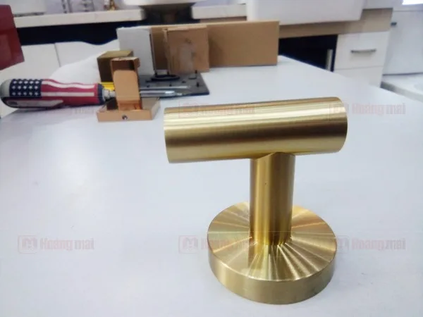 Móc áo tròn đơn màu vàng MKMA-658GM